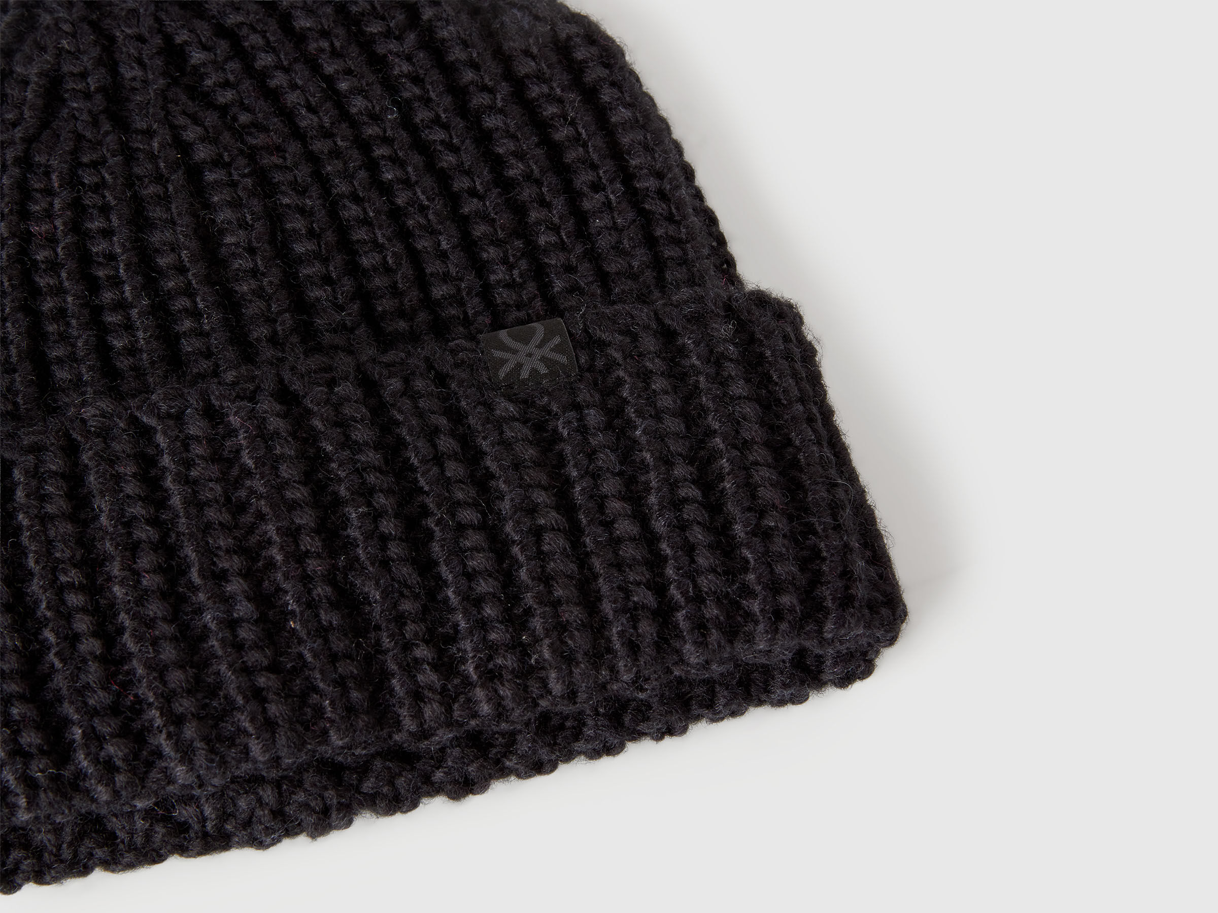 KNITTED - HAT Junior Boy image number 3
